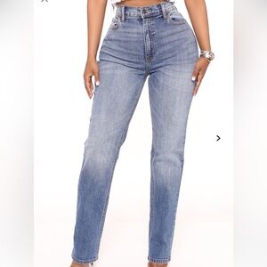 NWOT FashionNova slim straight leg jeans